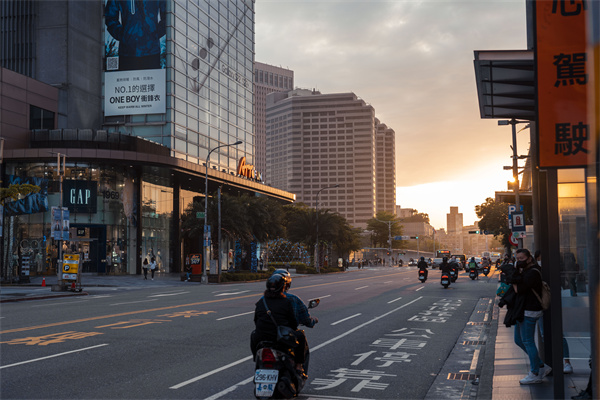 选举失利打击改革信心 这一新兴市场全面崩跌 大摩上周才
